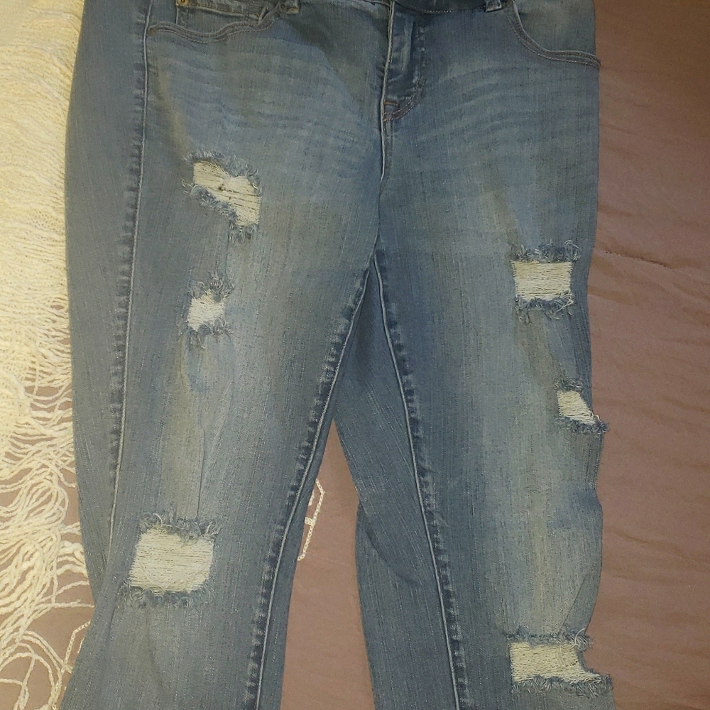 Torrid curvy STRETCHY jeans 14